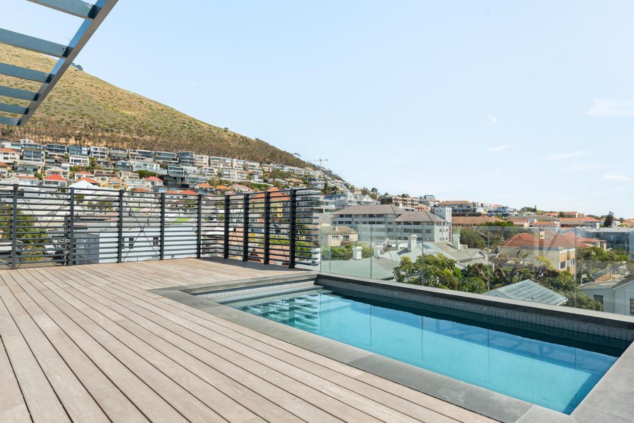 169 On Main 407 * Cape Town